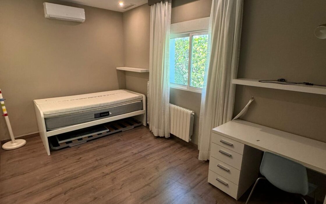 Вилла с бассейном в Бетере, 4 спальни, рядом с гольф-клубом