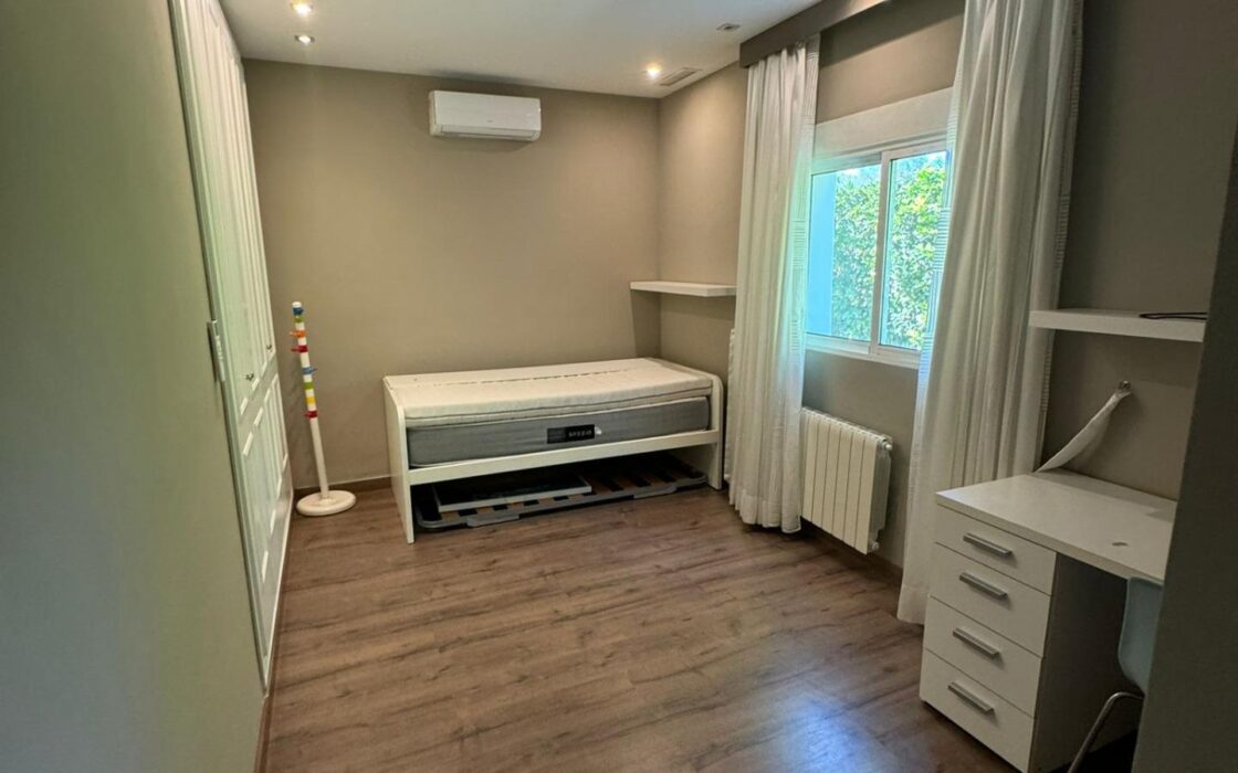 Вилла с бассейном в Бетере, 4 спальни, рядом с гольф-клубом