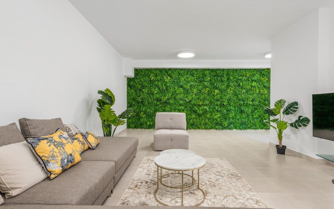 Вилла в Картахене у моря с террасой и бассейном 130 кв.м