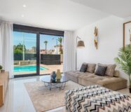 Вилла в Картахене у моря с террасой и бассейном 130 кв.м