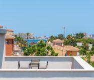 Вилла в Картахене у моря с террасой и бассейном 130 кв.м