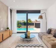 Вилла в Картахене у моря с террасой и бассейном 130 кв.м