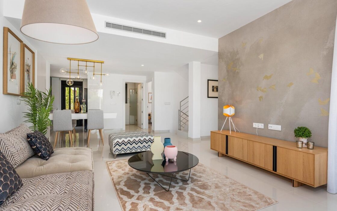 Вилла в Картахене у моря с террасой и бассейном 130 кв.м