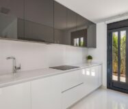 Вилла в Картахене у моря с террасой и бассейном 130 кв.м