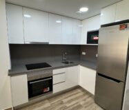 Пентхаус з терасою та трьома спальнями в Аліканте