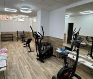 Пентхаус з терасою та трьома спальнями в Аліканте