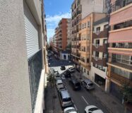 Пентхаус з терасою та трьома спальнями в Аліканте