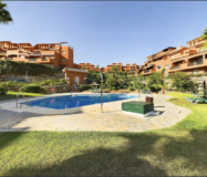 Квартира з 2 спальнями біля моря в Естепоні, 74 кв.м.