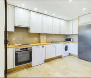 Квартира з 2 спальнями біля моря в Естепоні, 74 кв.м.