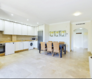 Квартира з 2 спальнями біля моря в Естепоні, 74 кв.м.