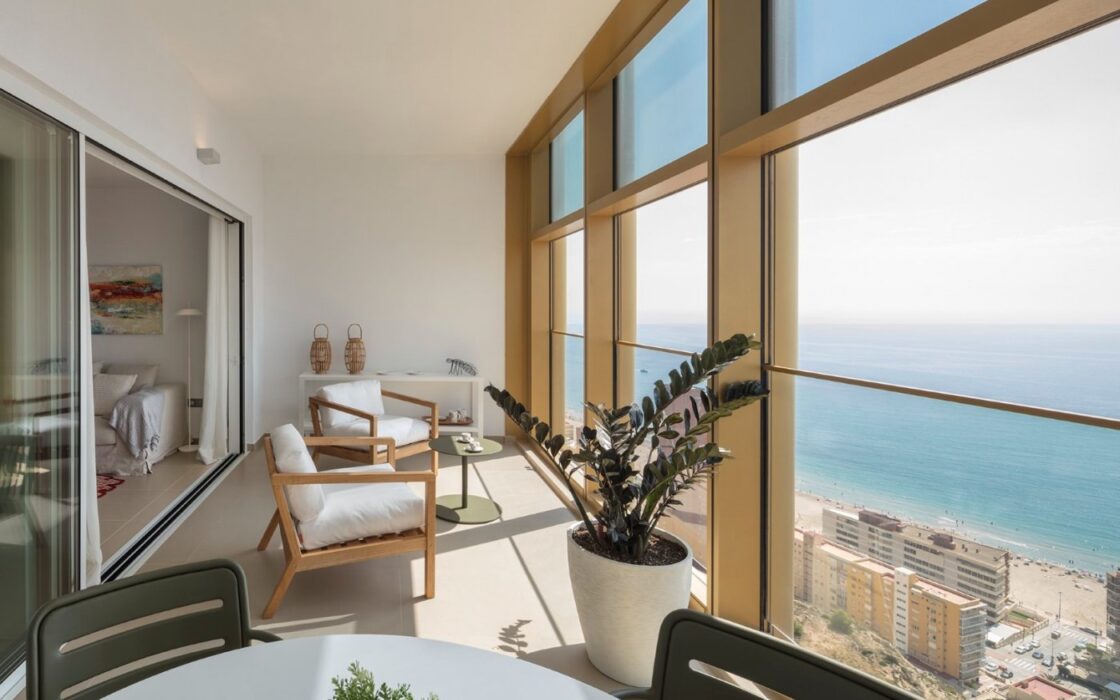 Роскошные апартаменты в Бенидорме с видом на море 175 кв.м