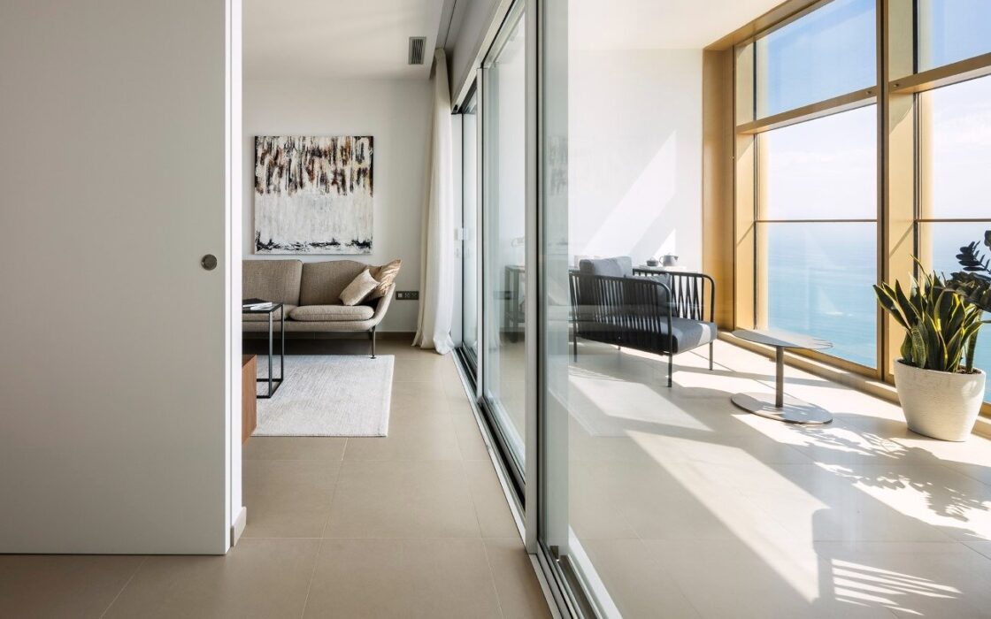 Роскошные апартаменты в Бенидорме с видом на море 175 кв.м