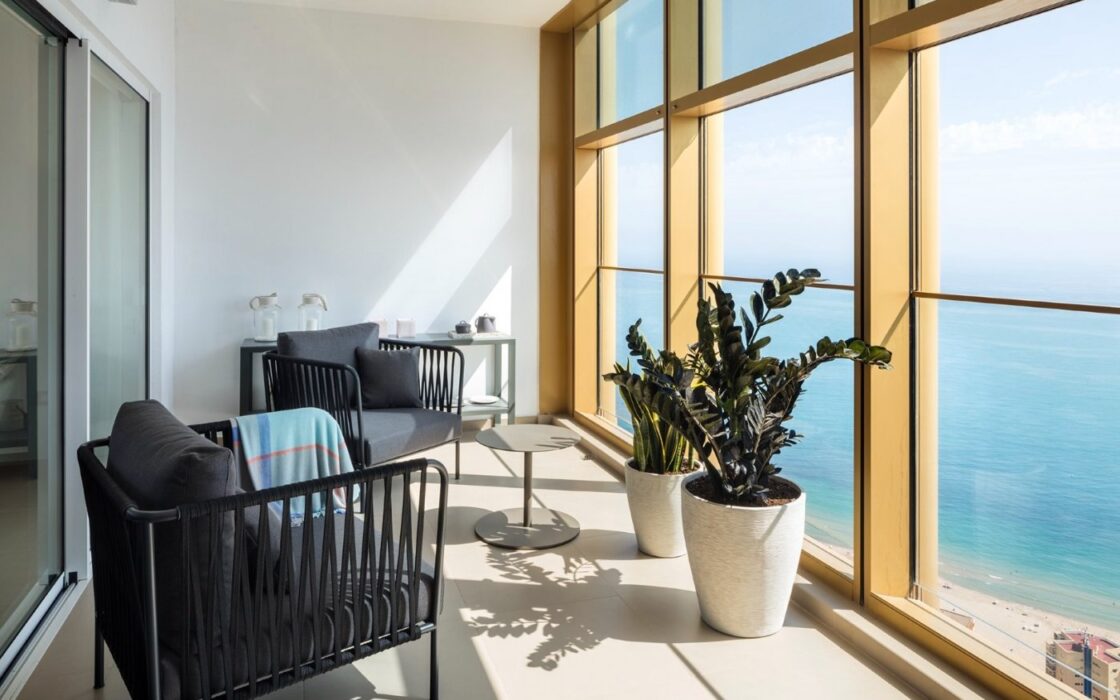 Роскошные апартаменты в Бенидорме с видом на море 175 кв.м