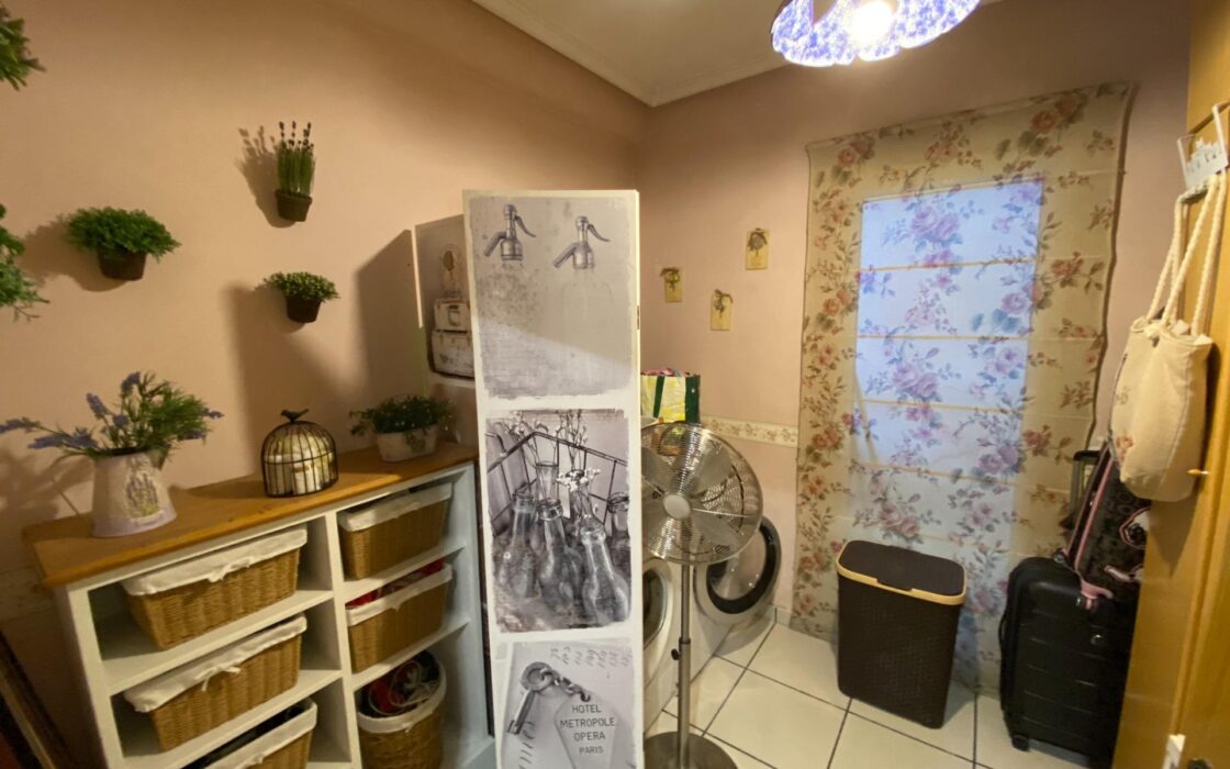 Апартаменти 196 кв.м в Аликанте, 500 м до моря