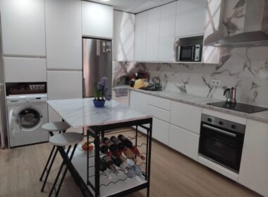 Квартира 2 спальни в центре Вильяхойосы, 1 км от пляжа