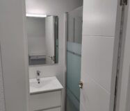 Квартира с 2 спальнями в Пунта Прима у моря с террасой