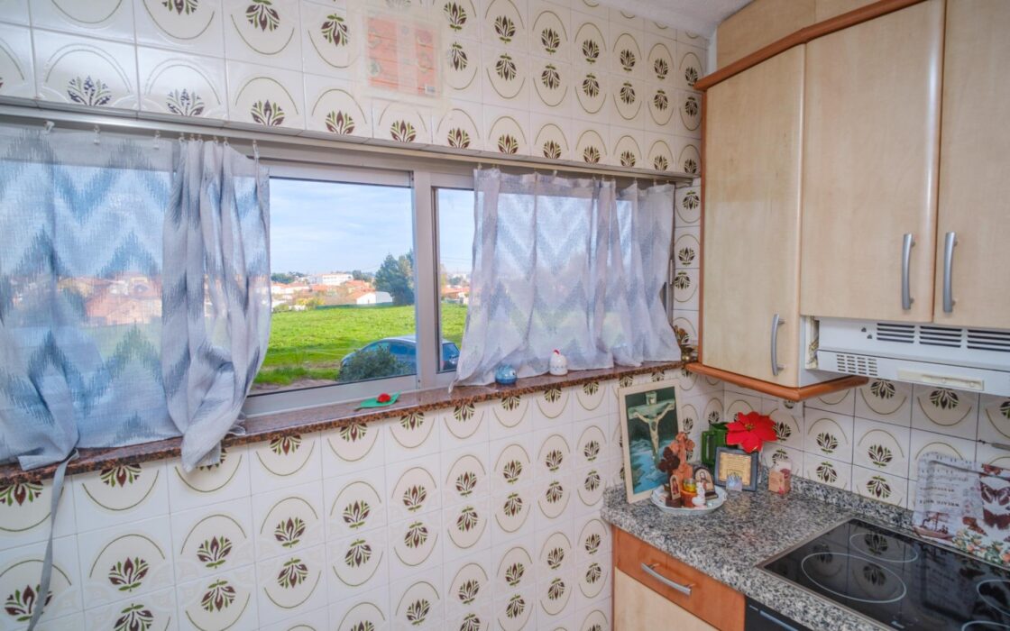 Апартаменты 78 кв.м в Авилесе с 3 спальнями на 1 этаже