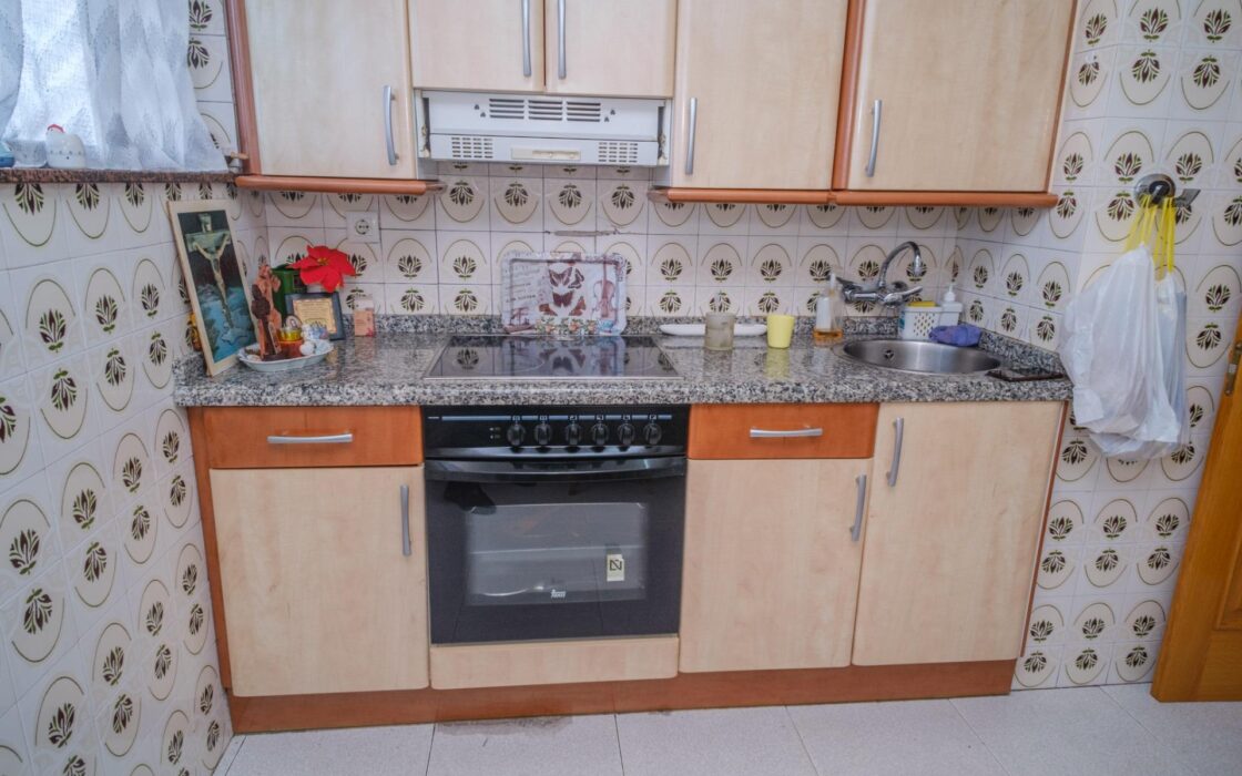 Апартаменты 78 кв.м в Авилесе с 3 спальнями на 1 этаже