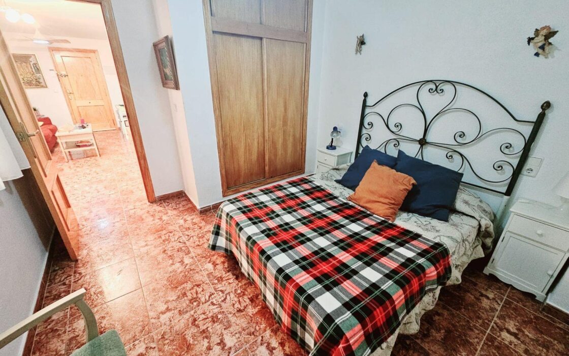 Апартаменты в Торревьехе 46 кв.м, 600 м до моря