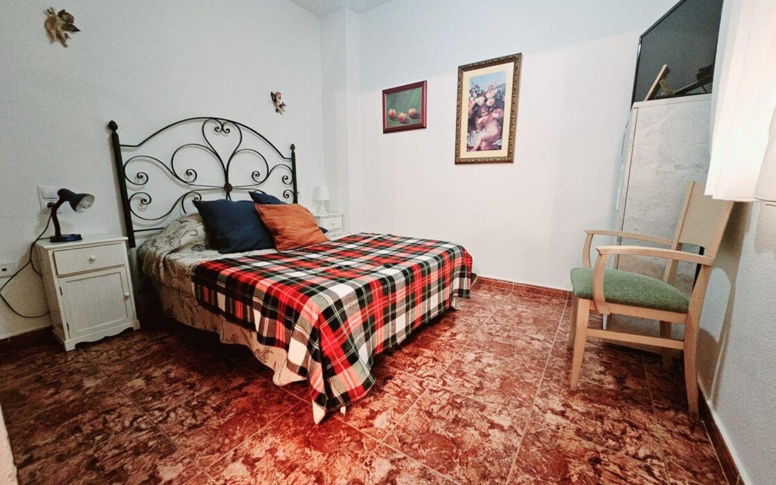 Апартаменты в Торревьехе 46 кв.м, 600 м до моря