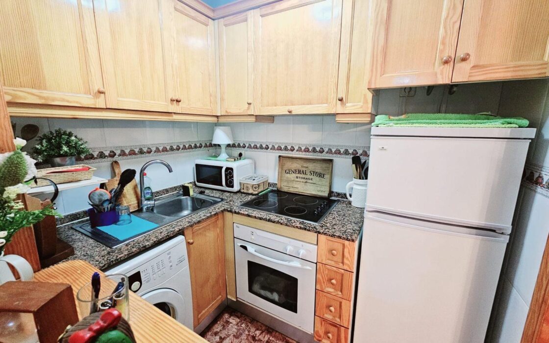 Апартаменты в Торревьехе 46 кв.м, 600 м до моря