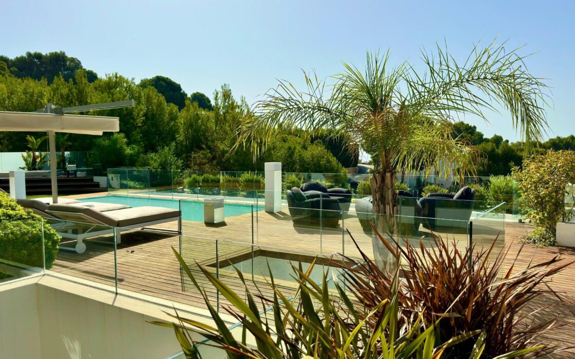 Розкішна вілла в Альтеа з терасою та панорамними видами