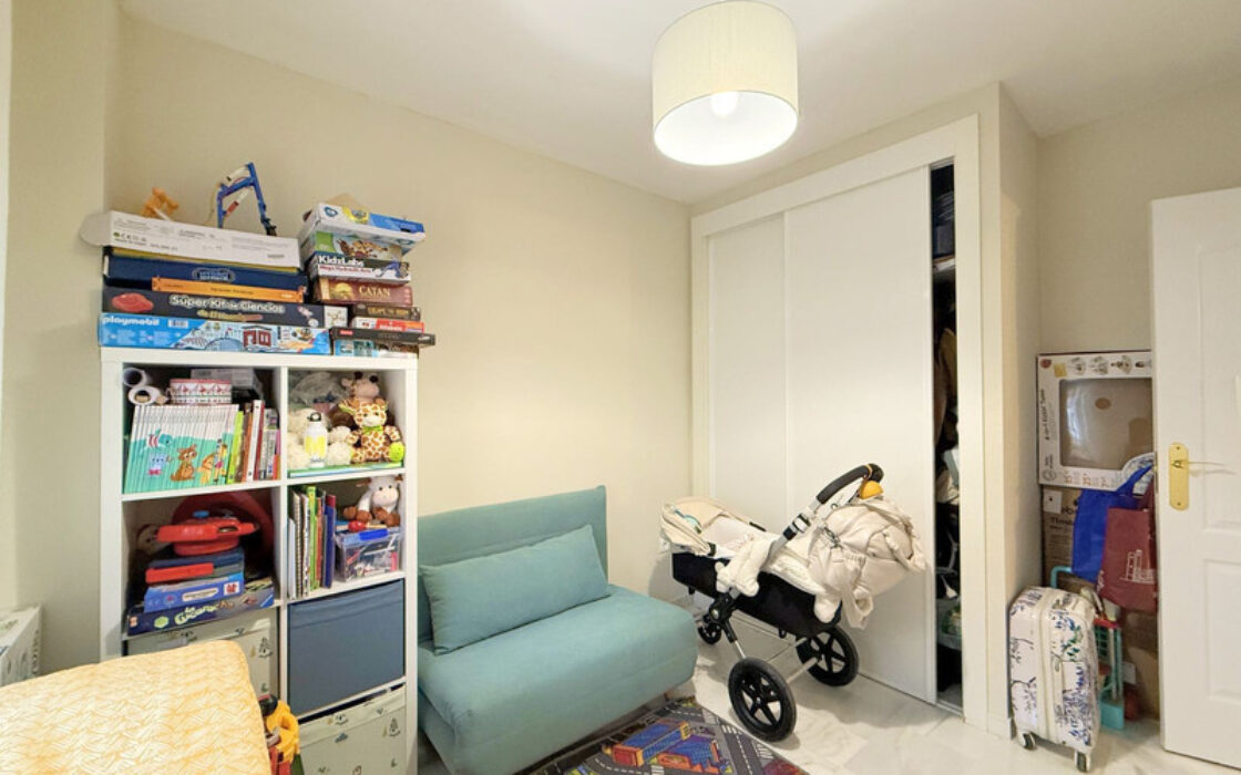 Квартира з терасою та видом на море в Касаресі 61 кв.м