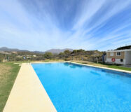 Квартира з терасою та видом на море в Касаресі 61 кв.м