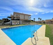 Квартира з терасою та видом на море в Касаресі 61 кв.м