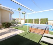 Будинок у Сьюдад Кесада 358 кв.м з терасою та барбекю