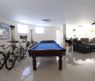 Будинок у Сьюдад Кесада 358 кв.м з терасою та барбекю