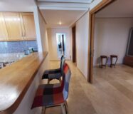 Простора квартира в Альтеа Хіллс з терасою та видом на море