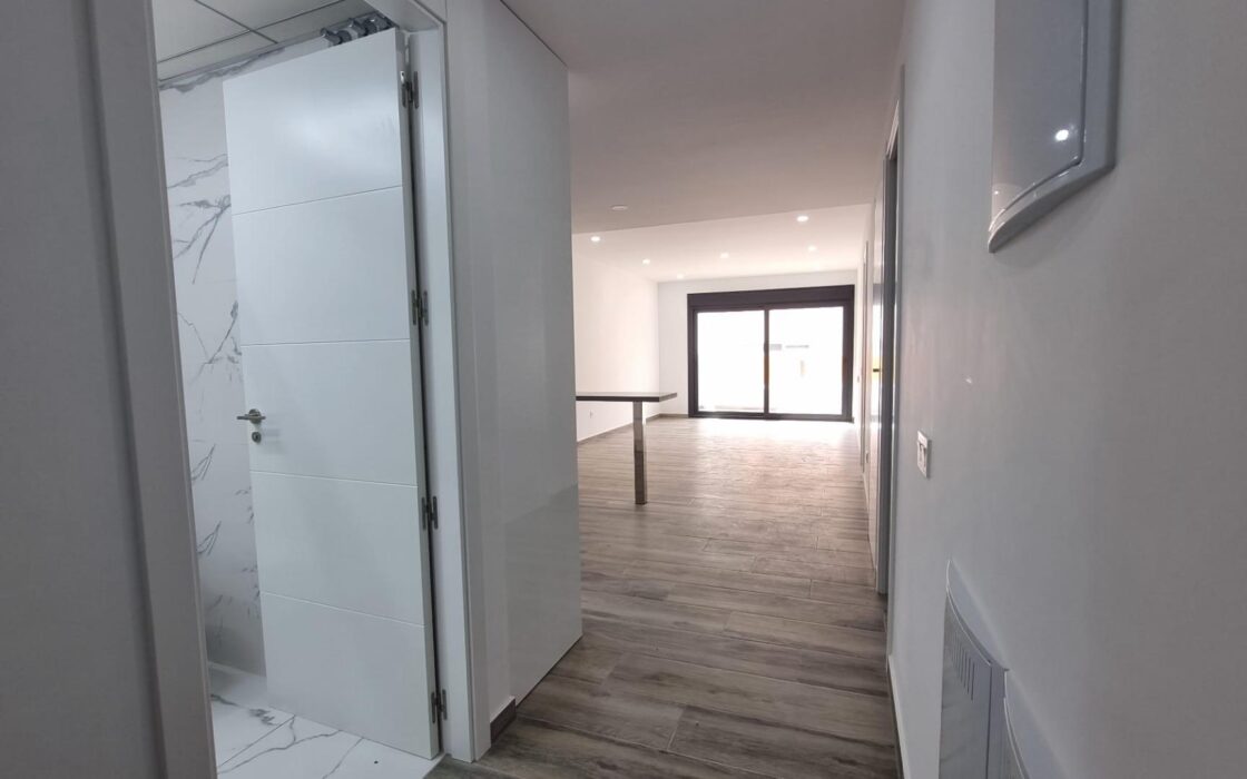 Апартаменты 108 кв.м в Торревьехе 200 м от моря