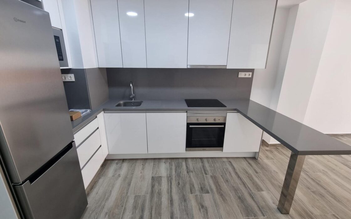 Апартаменты 108 кв.м в Торревьехе 200 м от моря