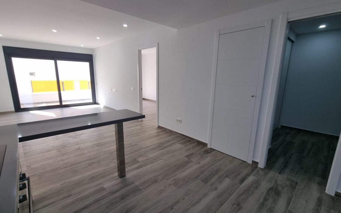 Апартаменты 108 кв.м в Торревьехе 200 м от моря