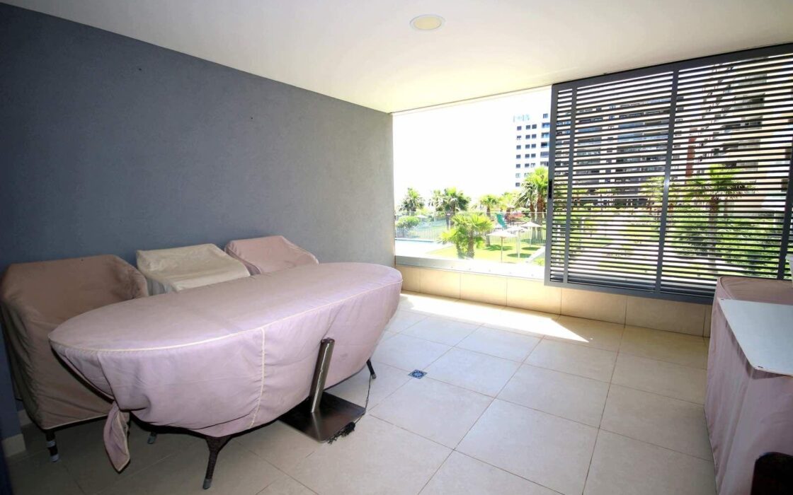 Апартаменты с террасой в Торревьехе 154 кв.м у моря