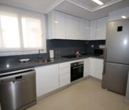 Апартаменты с террасой в Торревьехе 154 кв.м у моря