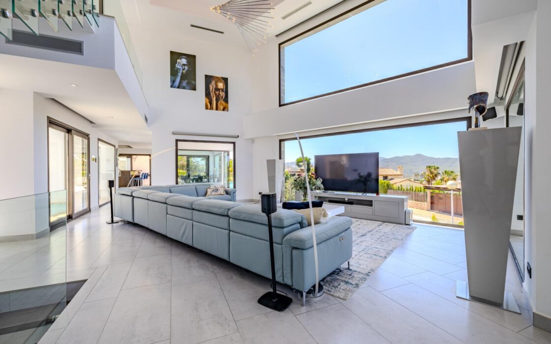 Вілла в Хавеа, 521 кв.м, з терасами та видами на море