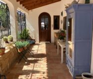 Вілла в Альбірі з терасою та панорамним видом 380 кв.м