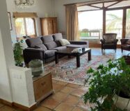 Вілла в Альбірі з терасою та панорамним видом 380 кв.м