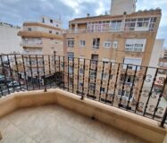 Апартаменты 74 кв.м с террасой в Торревьехе у моря