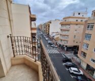 Апартаменты 74 кв.м с террасой в Торревьехе у моря