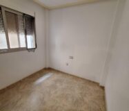 Апартаменты 74 кв.м с террасой в Торревьехе у моря