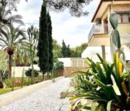 Вілла в Оріуела Коста з терасою 328 кв.м 5 кімнат