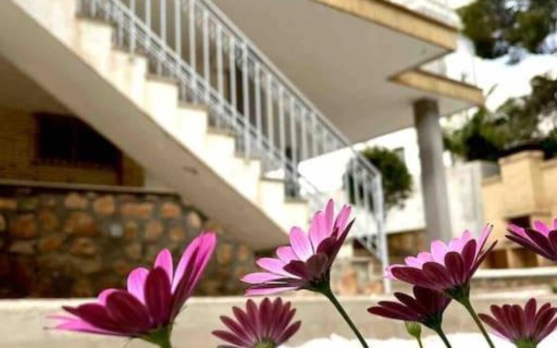 Вілла в Оріуела Коста з терасою 328 кв.м 5 кімнат