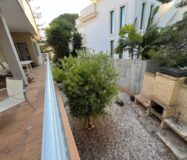 Вілла в Оріуела Коста з терасою 328 кв.м 5 кімнат