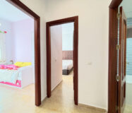 Квартира в центре Марбельи с террасой и 3 спальнями