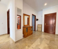 Квартира в центре Марбельи с террасой и 3 спальнями