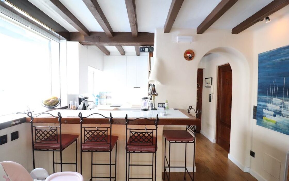 Дом в Ориуэла Коста 4 комнаты с террасой и бассейном