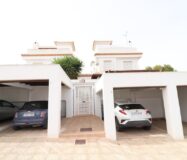 Дом в Ориуэла Коста 4 комнаты с террасой и бассейном